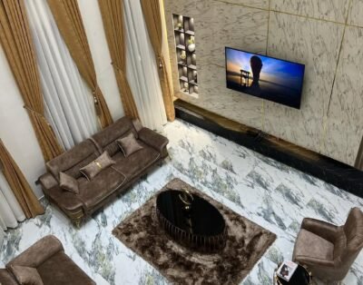 3 Bedroom Shortlet Apartment, Agunbeelewo, Osogbo